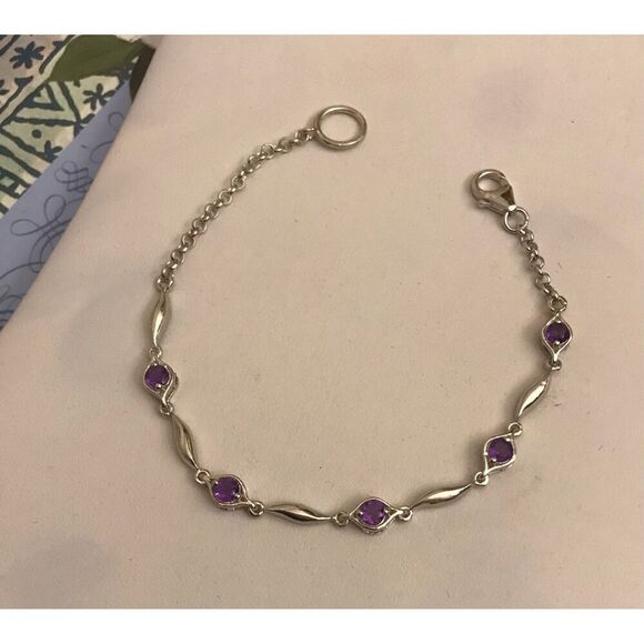 Lovely One Carat Round Bezel Set Genuine Amethyst Station Link Bracelet - Picture 1 of 2